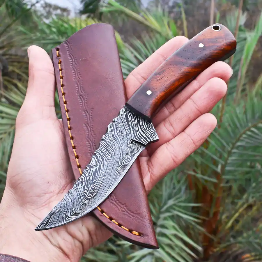 Handmade Damascus Skinner knife with sheath Rosewood Fixed Blade